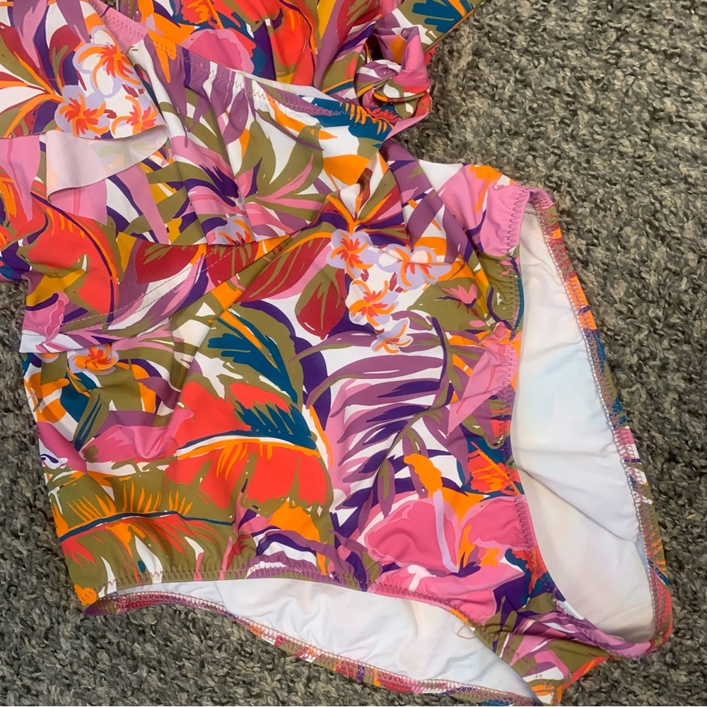 Profile by Gottex Surplice Ruffle Floral V Neck One Piece Swimsuit - Picture 5 of 12